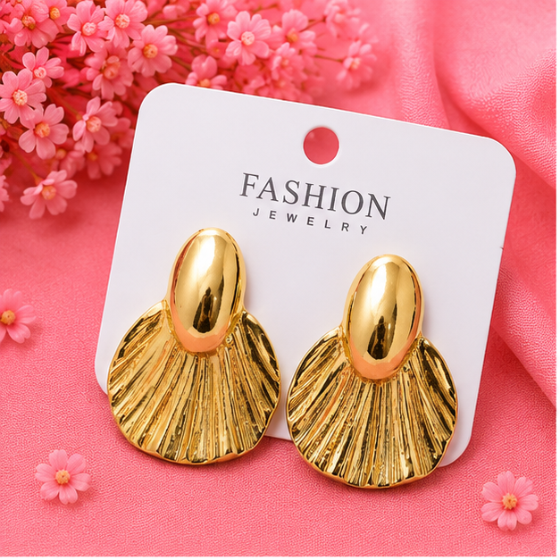 Golden Shell Radiance Earrings